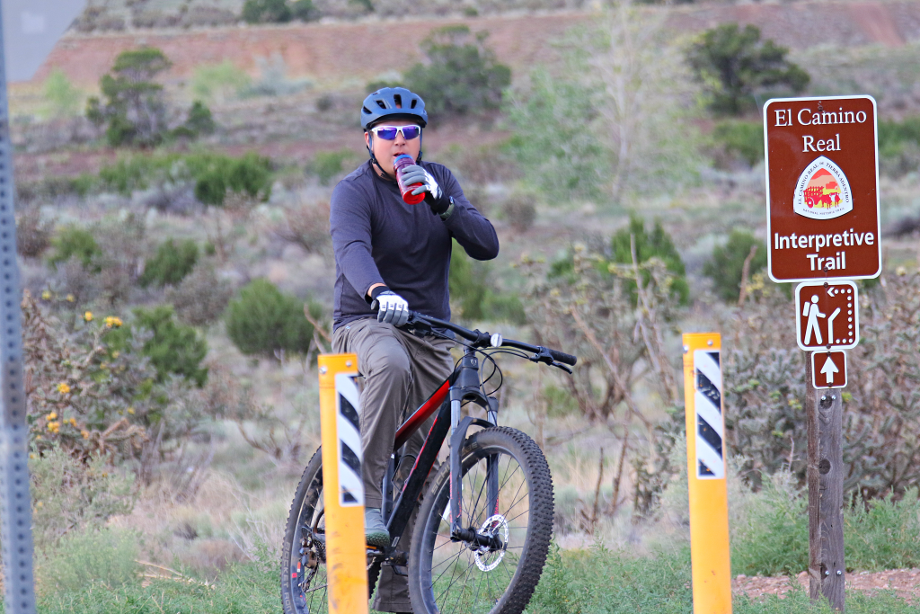 Lee on trailhead Lee on trailhead